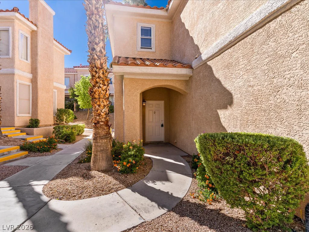 251 Green Valley, Henderson, NV 89012