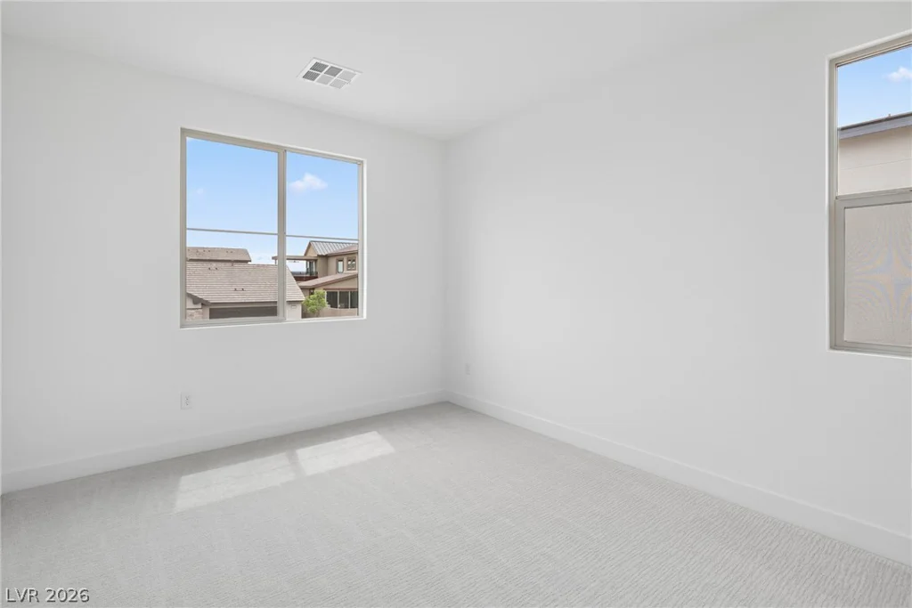 961 Golden Summit, Las Vegas, NV 89138