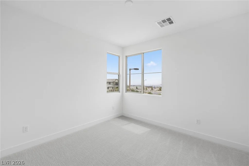 961 Golden Summit, Las Vegas, NV 89138