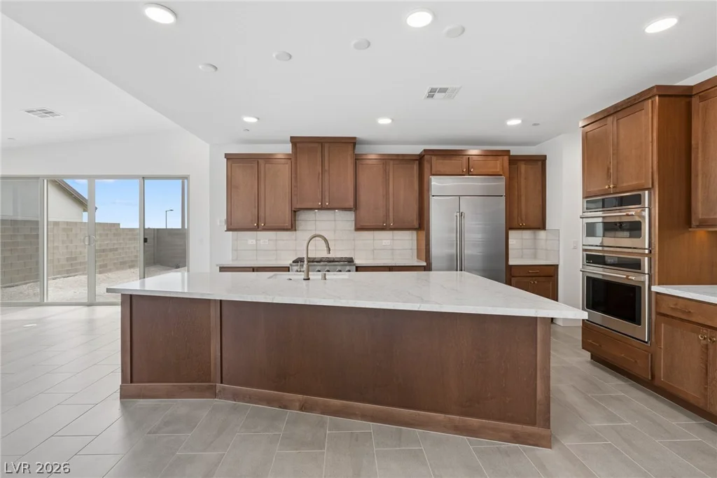 961 Golden Summit, Las Vegas, NV 89138