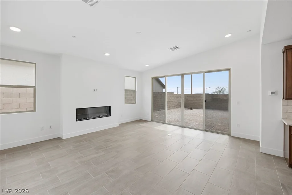 961 Golden Summit, Las Vegas, NV 89138
