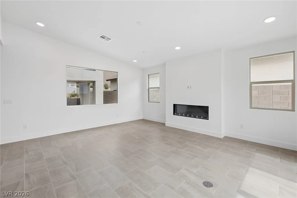 961 Golden Summit, Las Vegas, NV 89138