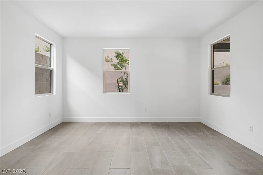 961 Golden Summit, Las Vegas, NV 89138