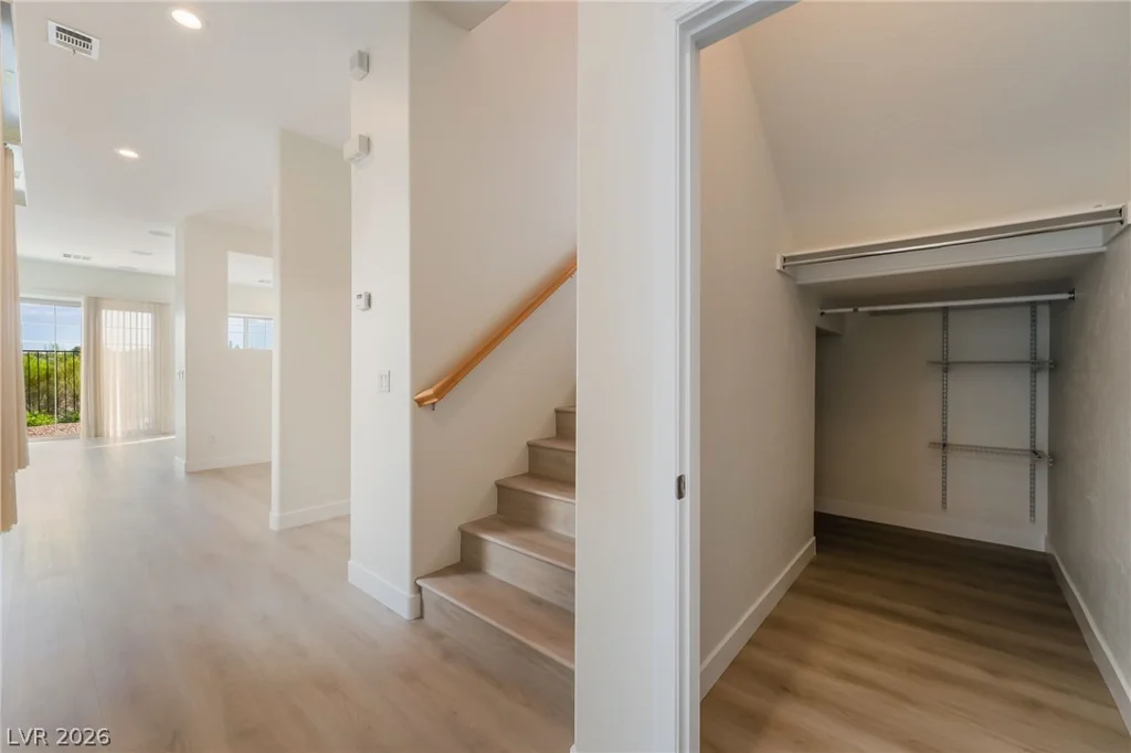 9157 Tudor Park, Las Vegas, NV 89145