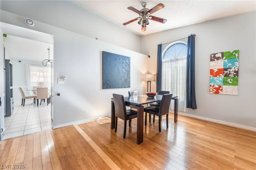 901 Shifting Sands, Las Vegas, NV 89108