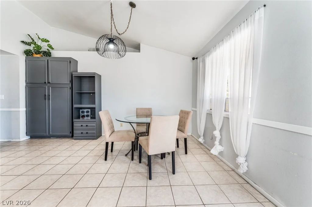 901 Shifting Sands, Las Vegas, NV 89108