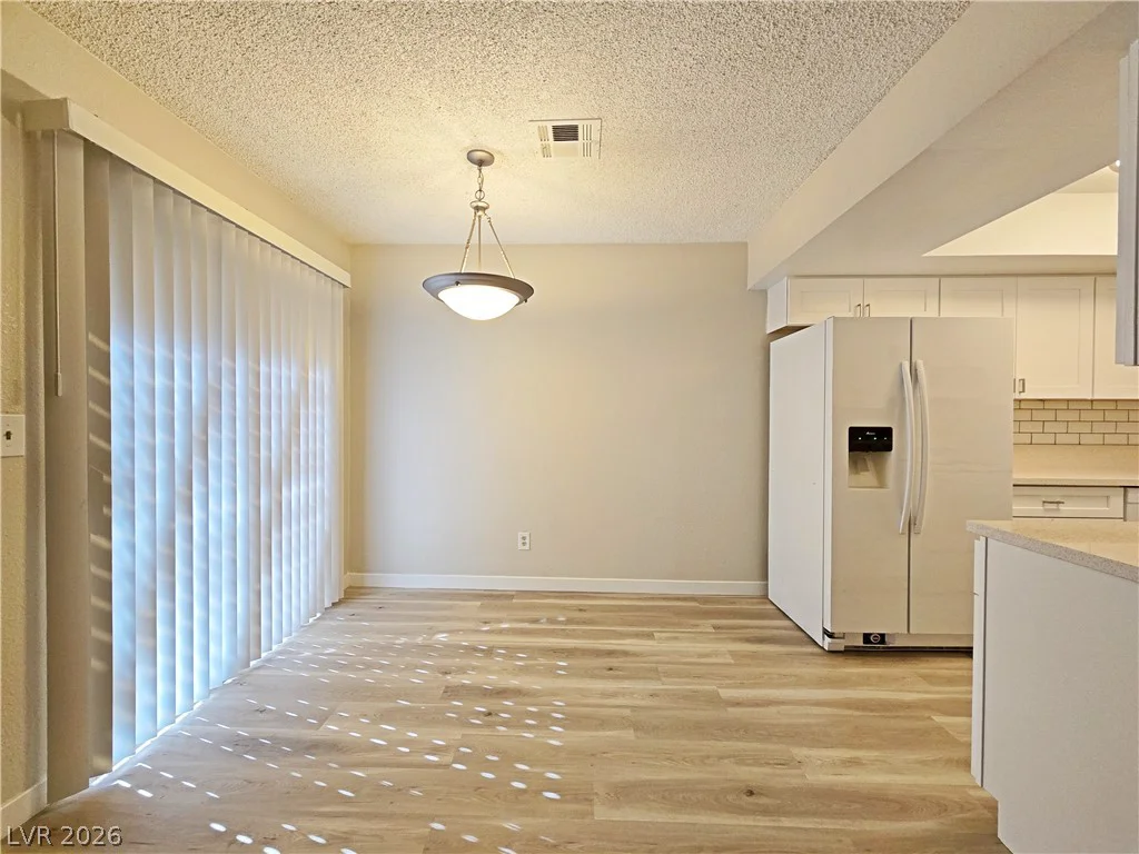 1025 Willow Tree, Las Vegas, NV 89128