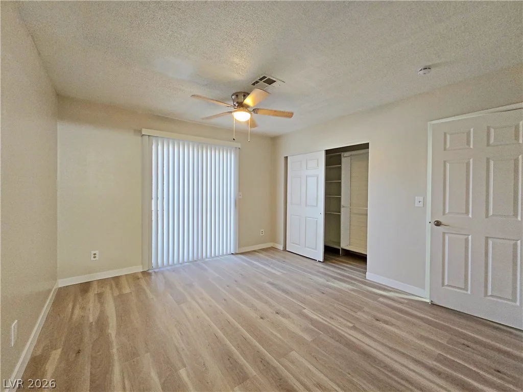 1025 Willow Tree, Las Vegas, NV 89128