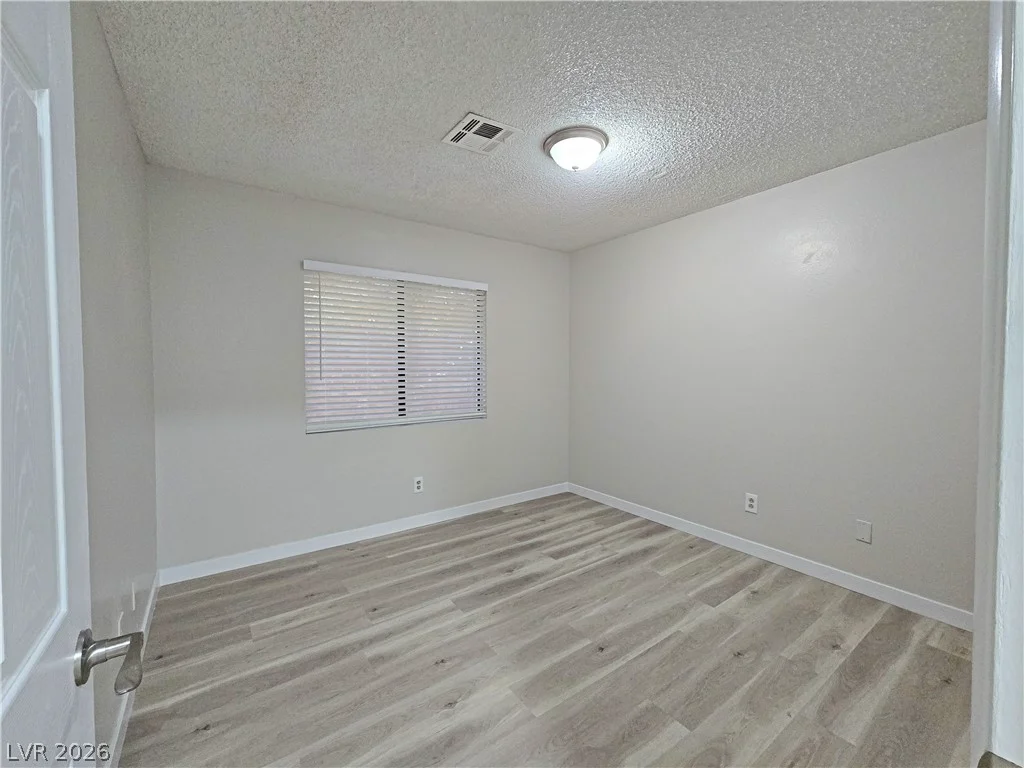 1025 Willow Tree, Las Vegas, NV 89128