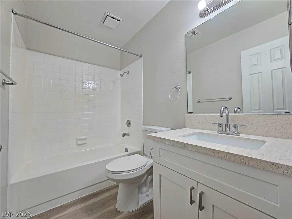 1025 Willow Tree, Las Vegas, NV 89128