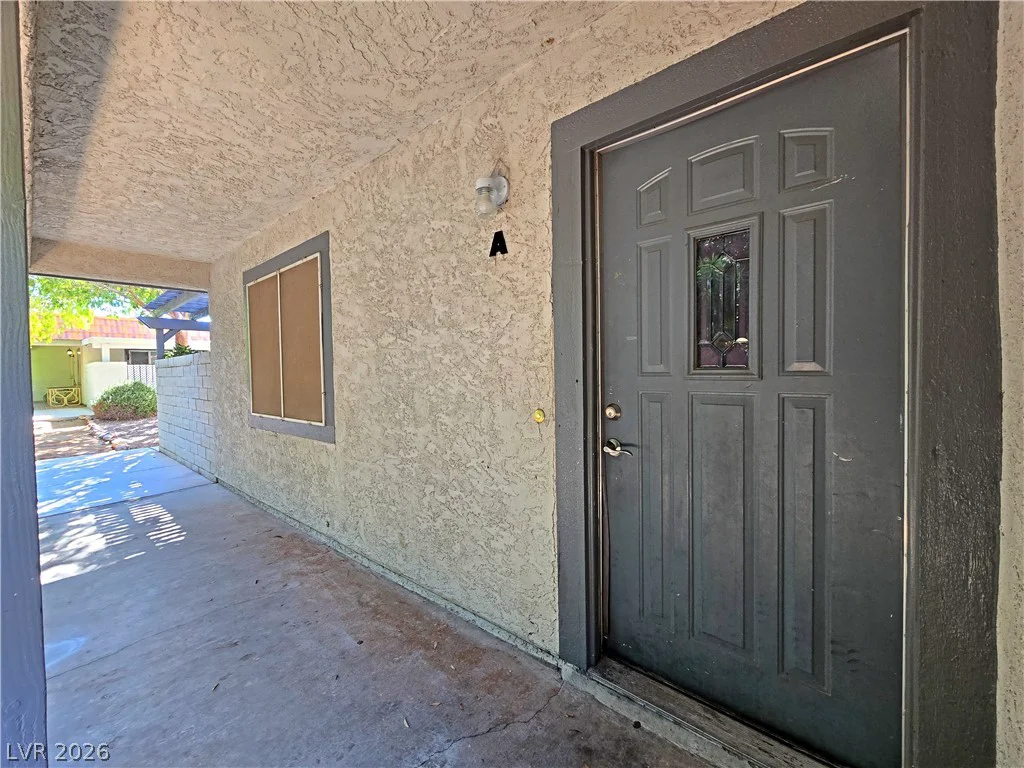 1025 Willow Tree, Las Vegas, NV 89128
