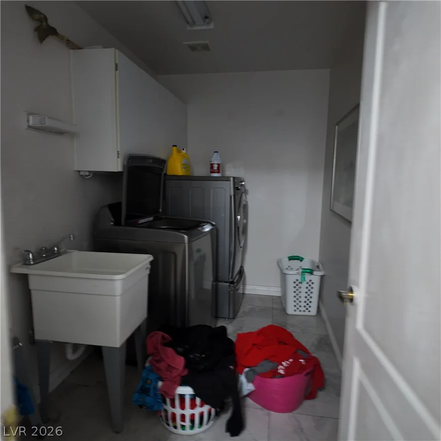 1405 Blazing Sand, Las Vegas, NV 89110