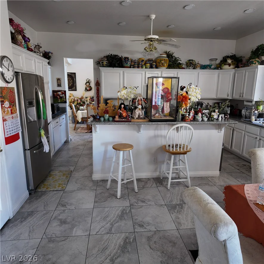 1405 Blazing Sand, Las Vegas, NV 89110
