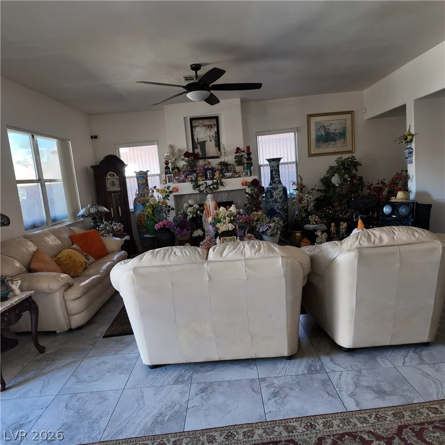 1405 Blazing Sand, Las Vegas, NV 89110