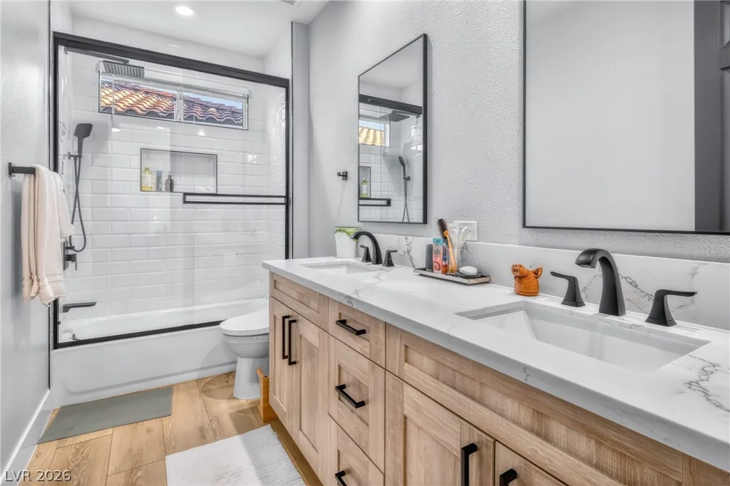 2982 Soft Horizon, Las Vegas, NV 89135