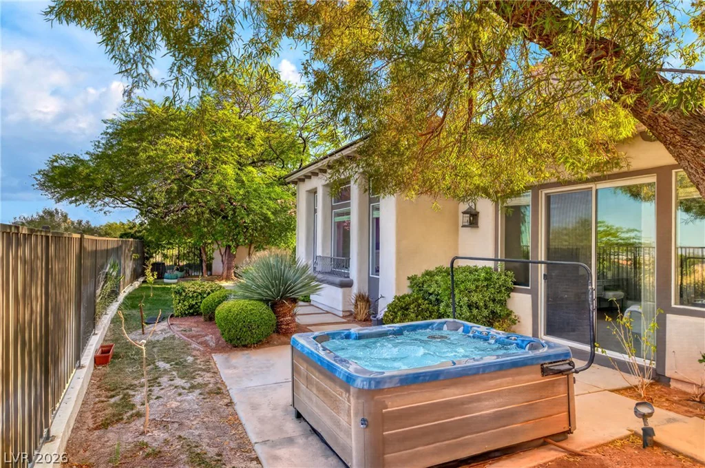 2982 Soft Horizon, Las Vegas, NV 89135