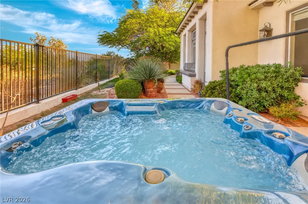 2982 Soft Horizon, Las Vegas, NV 89135