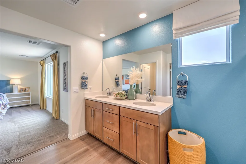 566 Ivory Peacock Ct, Henderson, NV 89011