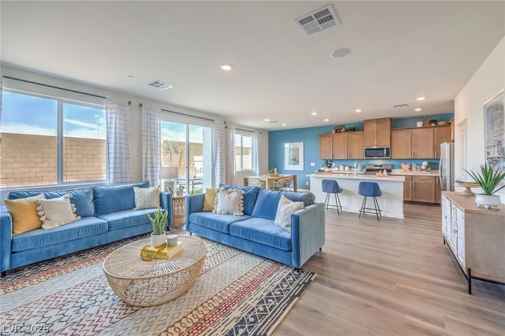 566 Ivory Peacock Ct, Henderson, NV 89011