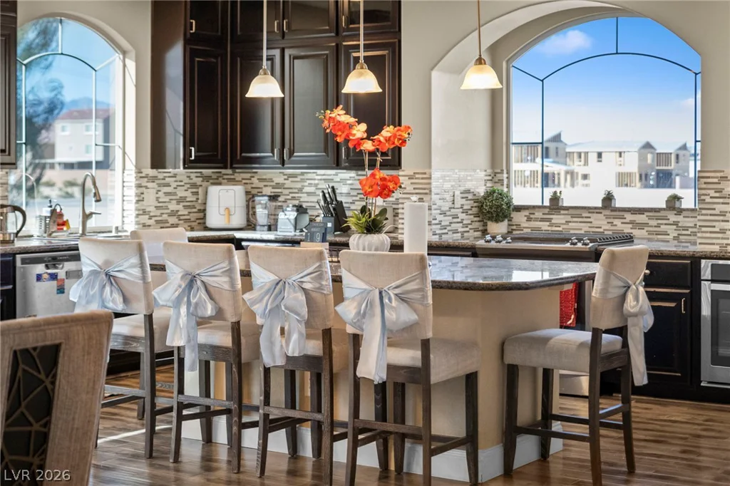 9715 Fox Estate, Las Vegas, NV 89141