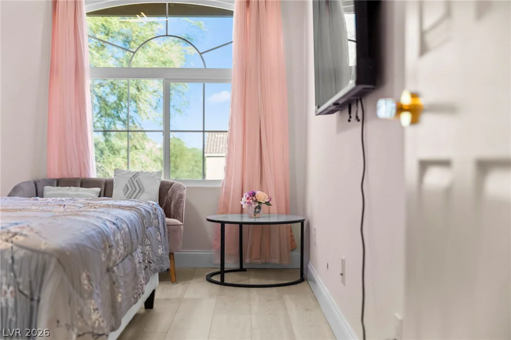 9715 Fox Estate, Las Vegas, NV 89141
