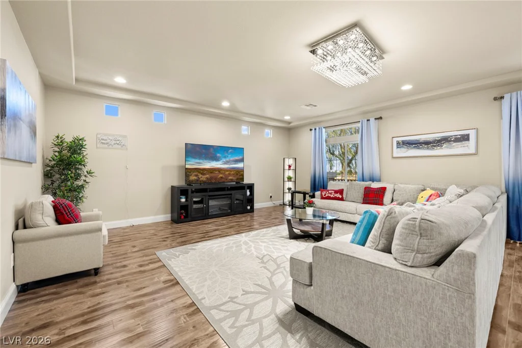 9715 Fox Estate, Las Vegas, NV 89141