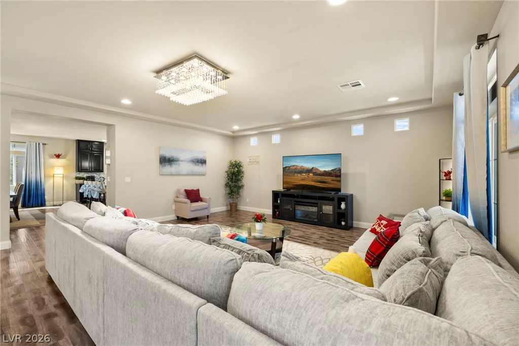 9715 Fox Estate, Las Vegas, NV 89141