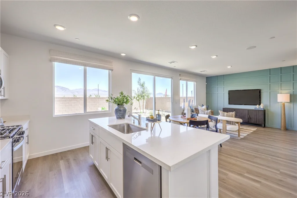 7327 BALENGER BAY, North Las Vegas, NV 89084