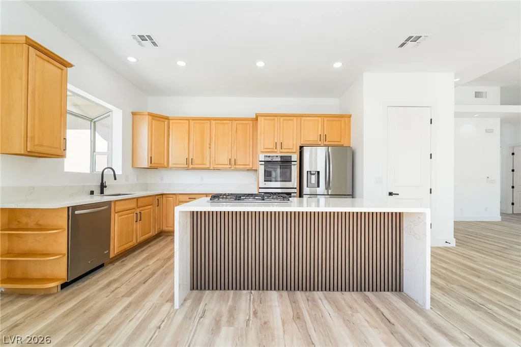 3869 Rawhide, Las Vegas, NV 89120