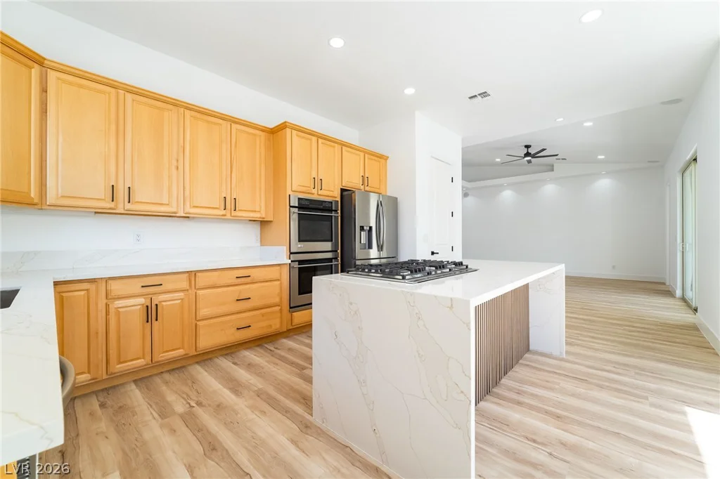 3869 Rawhide, Las Vegas, NV 89120