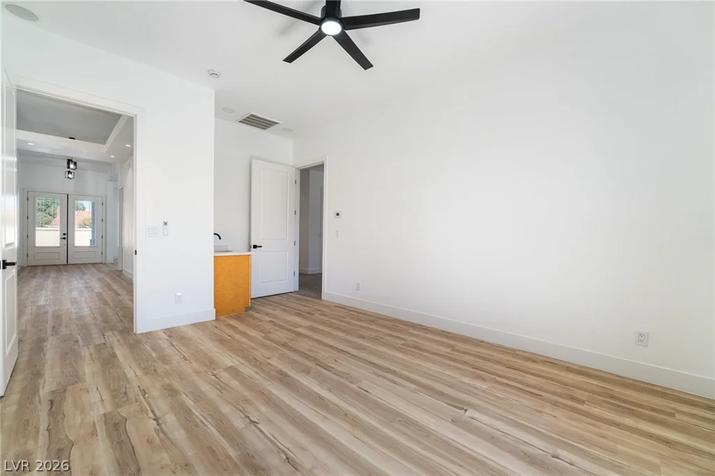 3869 Rawhide, Las Vegas, NV 89120