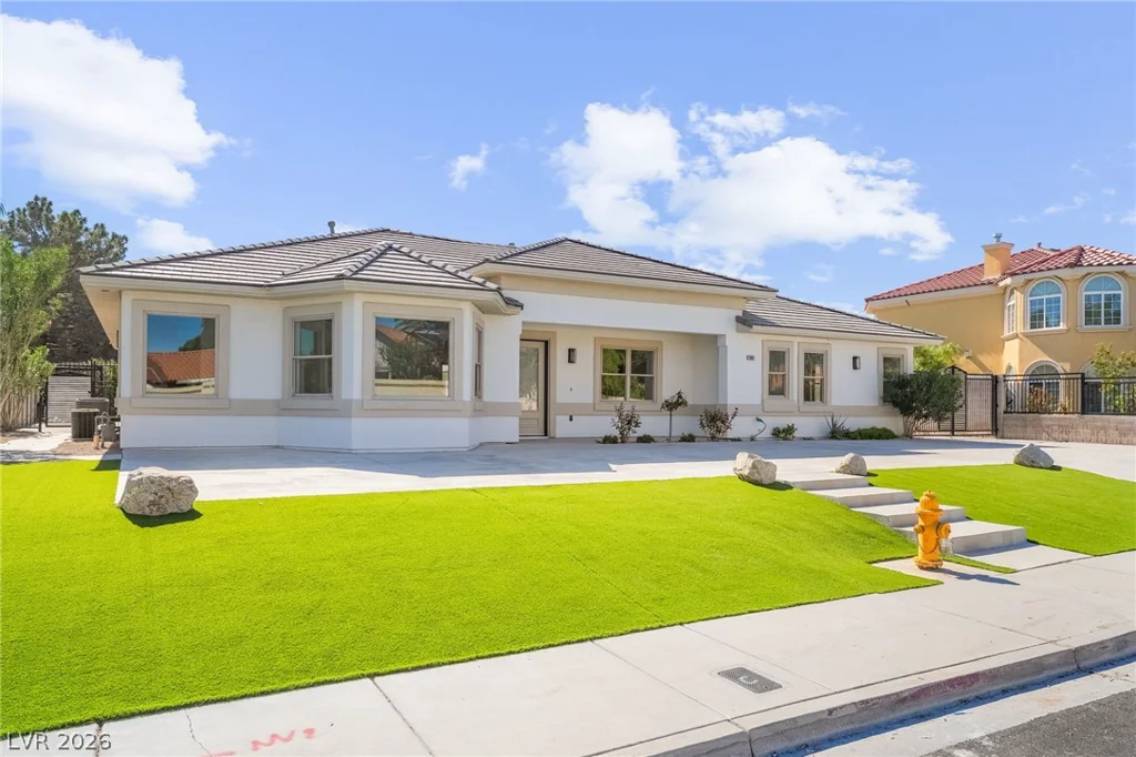 3869 Rawhide, Las Vegas, NV 89120