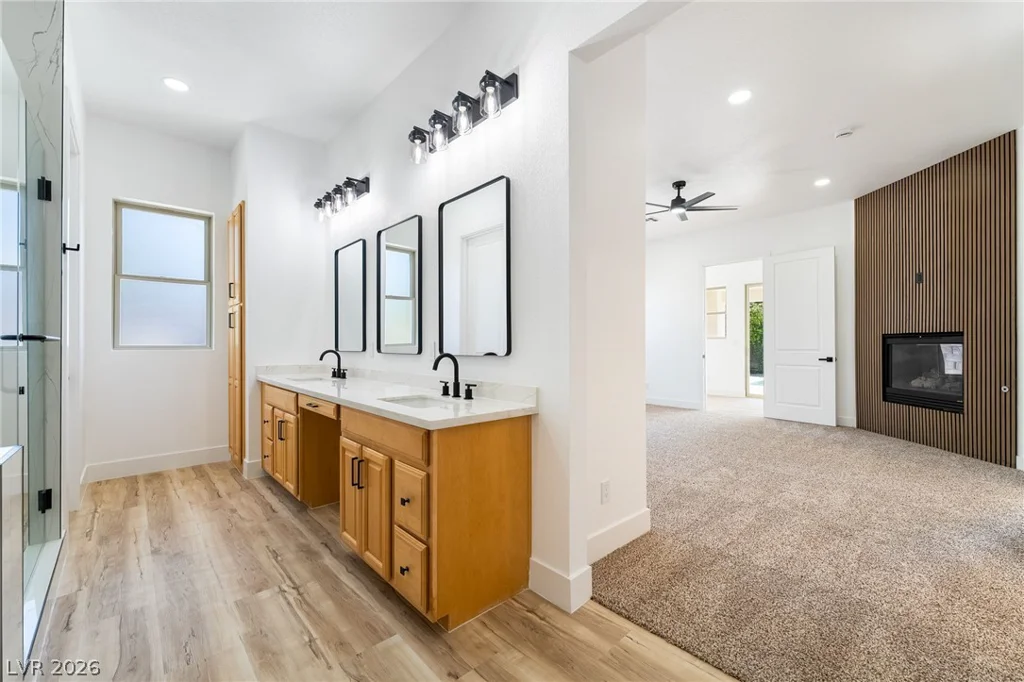 3869 Rawhide, Las Vegas, NV 89120