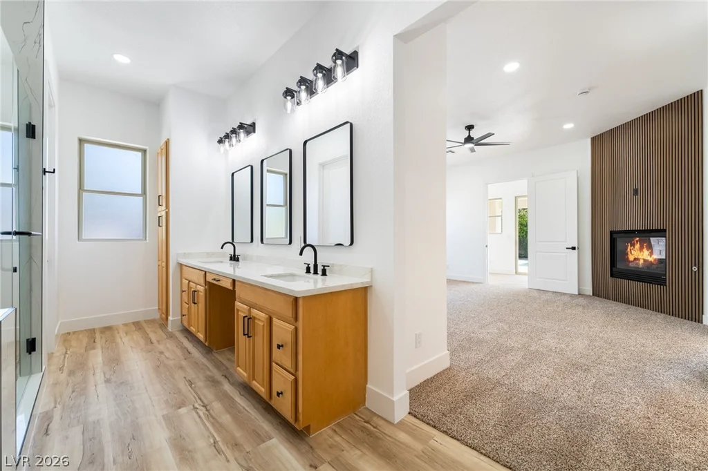 3869 Rawhide, Las Vegas, NV 89120
