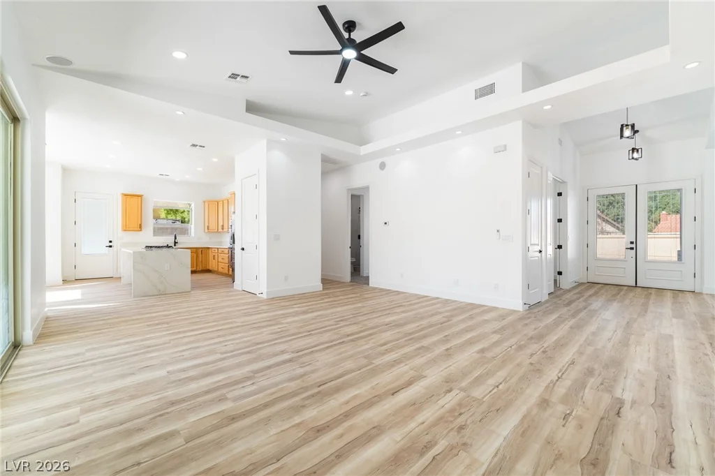 3869 Rawhide, Las Vegas, NV 89120