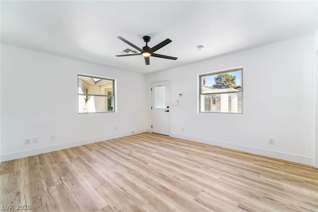 3869 Rawhide, Las Vegas, NV 89120