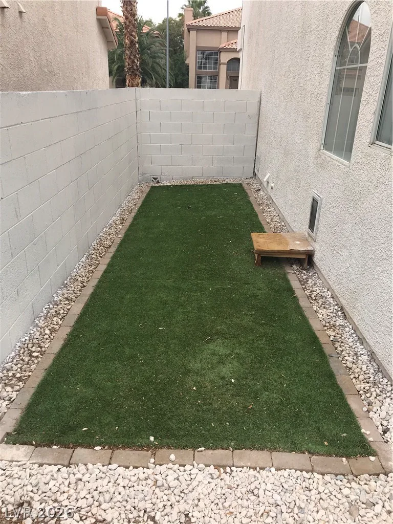 8608 Copper Knoll, Las Vegas, NV 89129