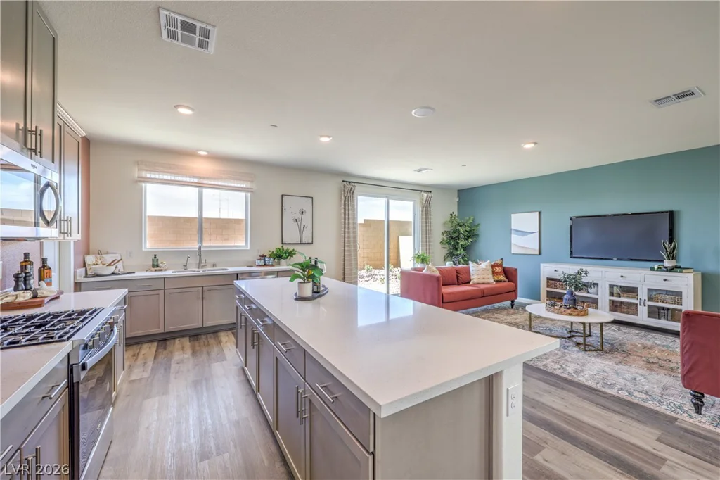 1040 Peacock Plume, Henderson, NV 89011