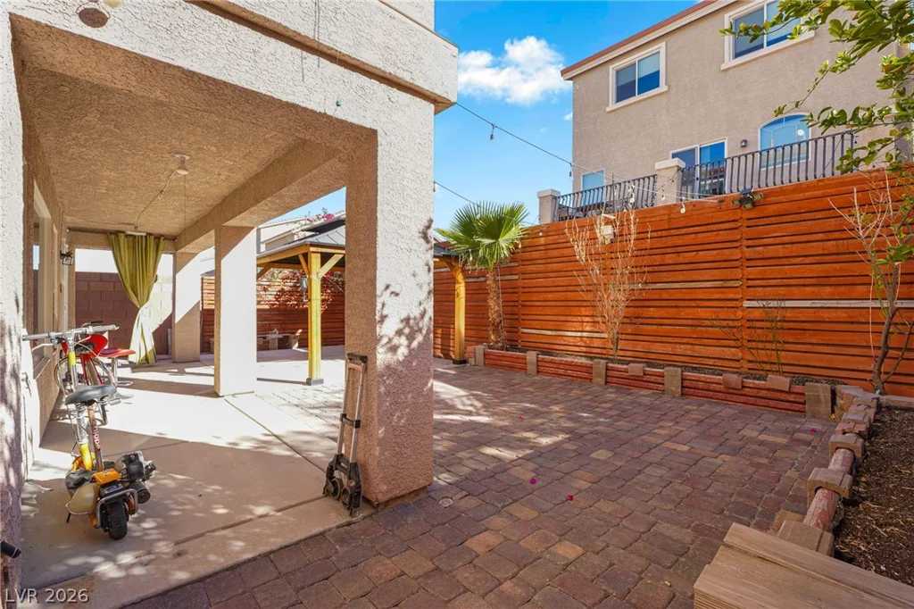 6005 Crown Palms, Las Vegas, NV 89139
