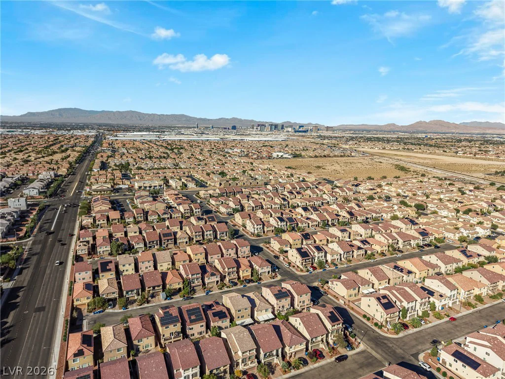 6005 Crown Palms, Las Vegas, NV 89139