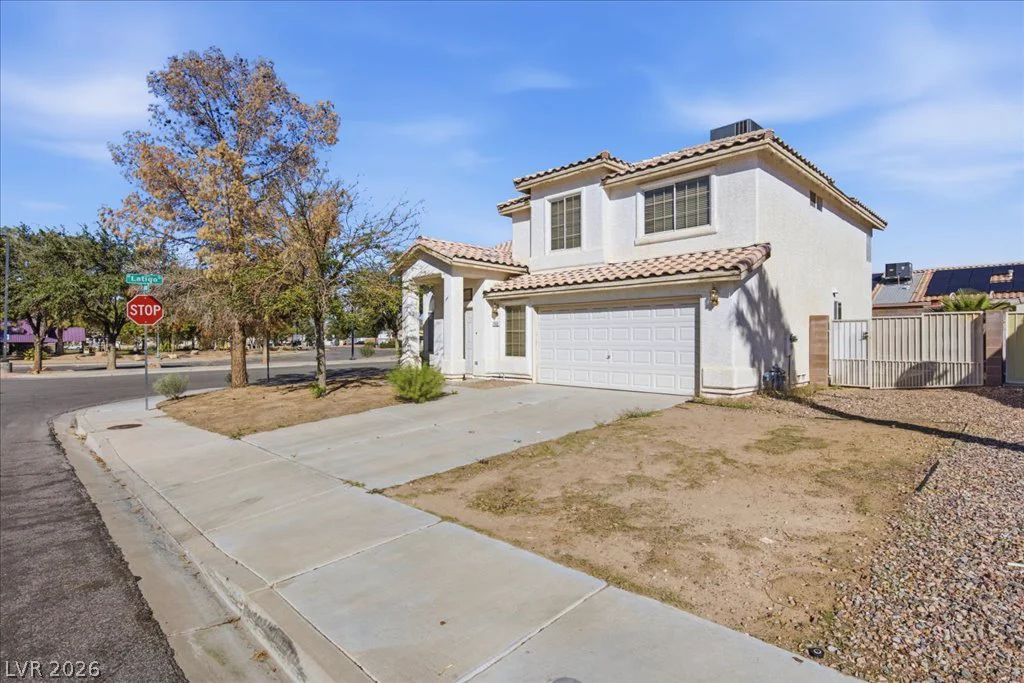 2000 Maple Springs, Henderson, NV 89002