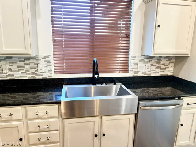 8137 Celina Hills, Las Vegas, NV 89131