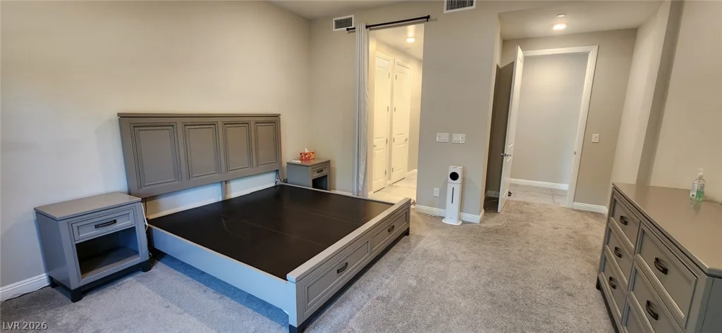 11280 Granite Ridge, Las Vegas, NV 89135