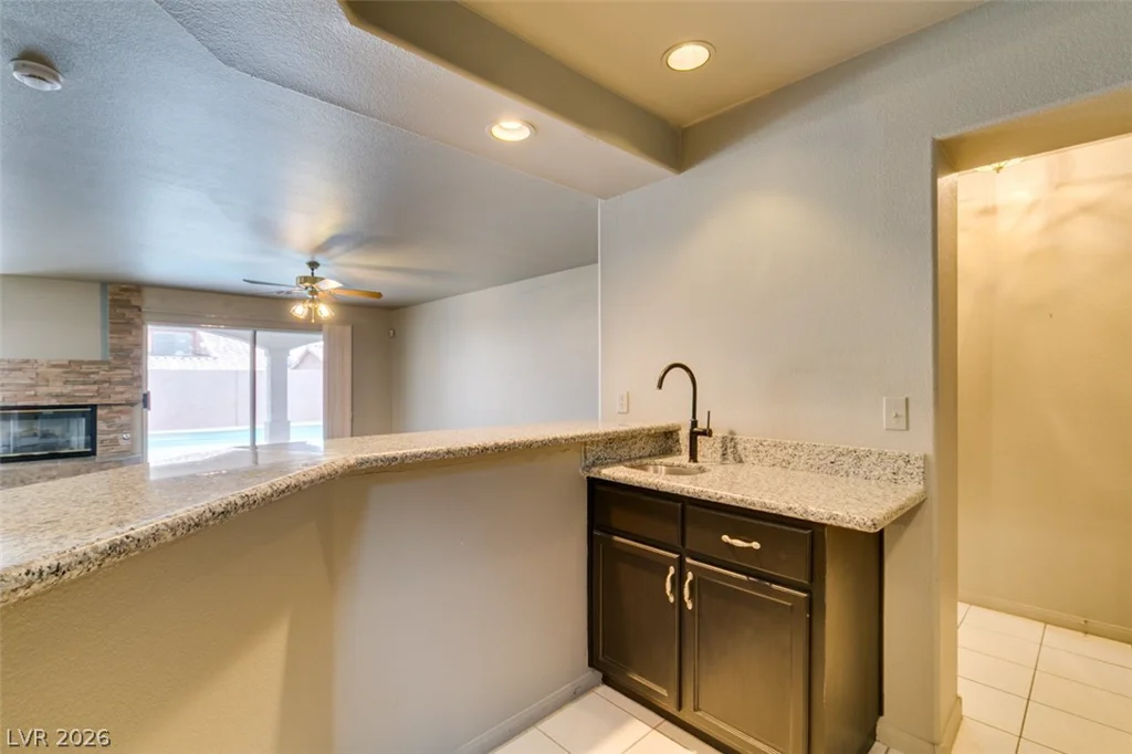 3636 Dorrington, Las Vegas, NV 89129