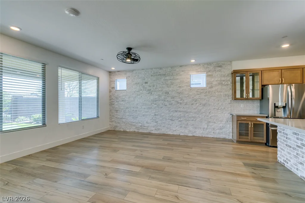 10184 Chrysolite, Las Vegas, NV 89143