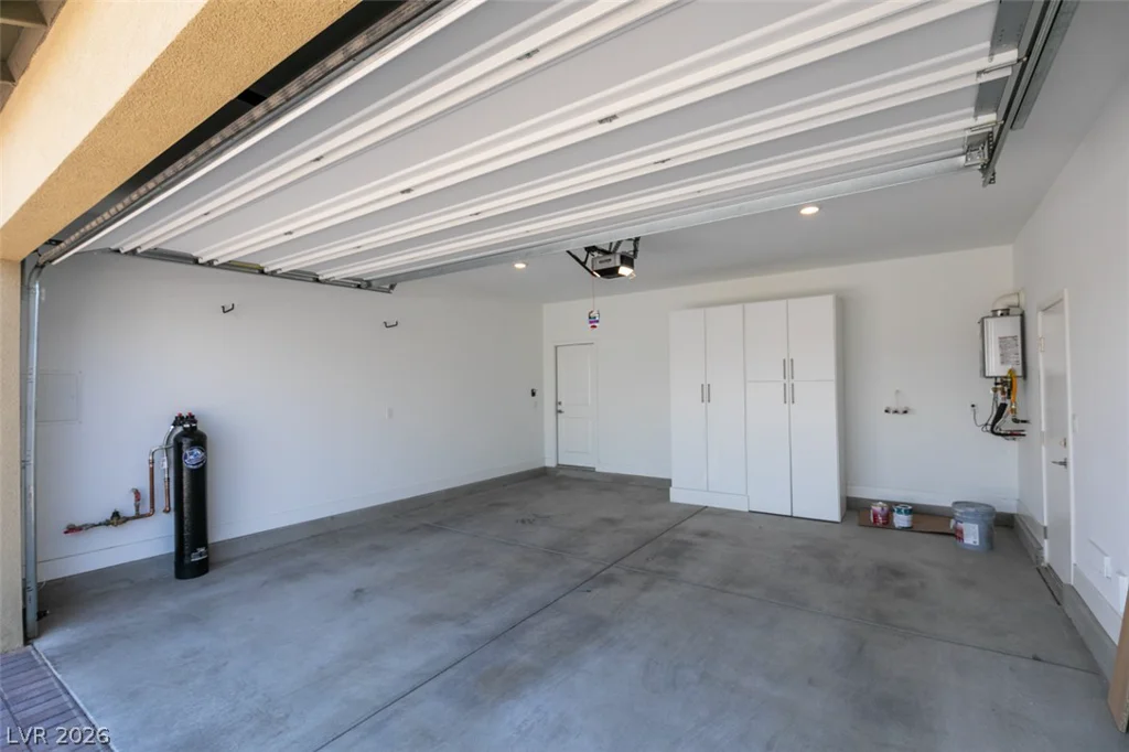 10184 Chrysolite, Las Vegas, NV 89143