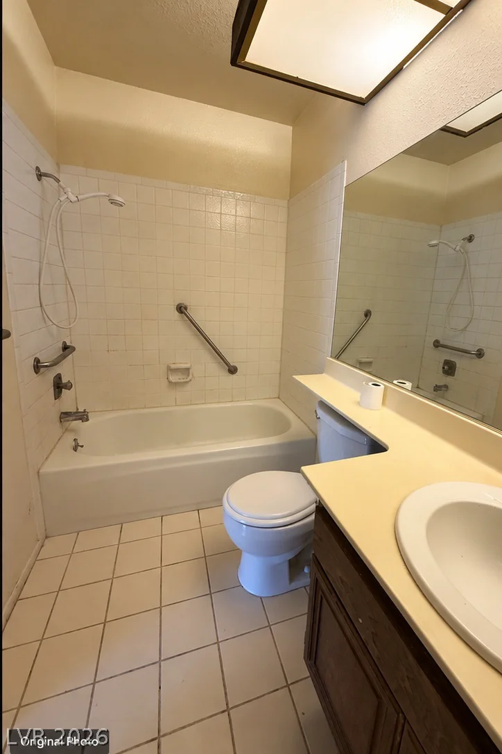 4578 Portadown, Las Vegas, NV 89121