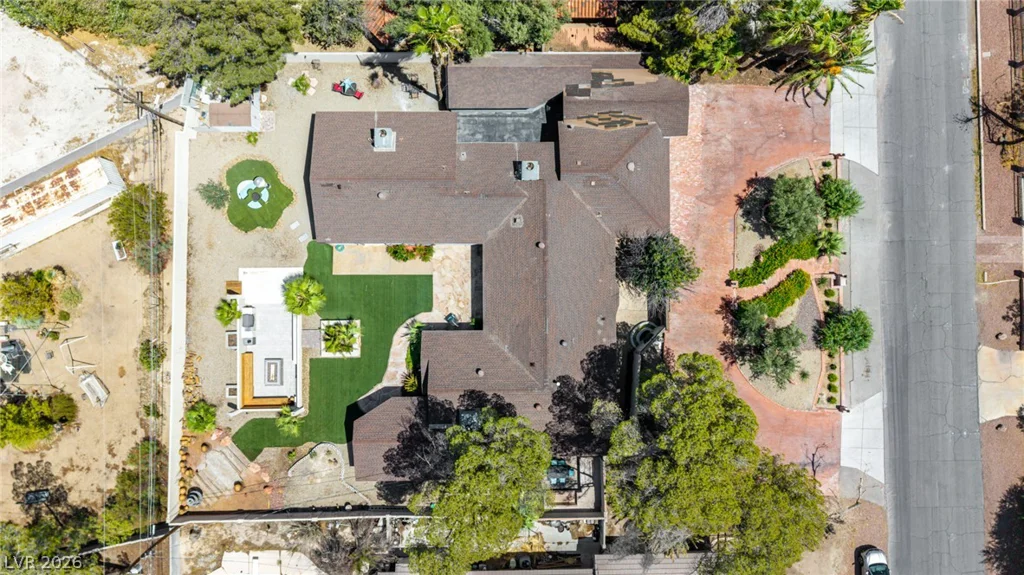 1572 Santa Anita, Las Vegas, NV 89119