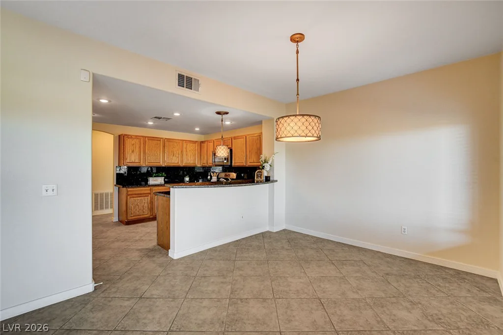 10730 Amber Ridge, Las Vegas, NV 89144