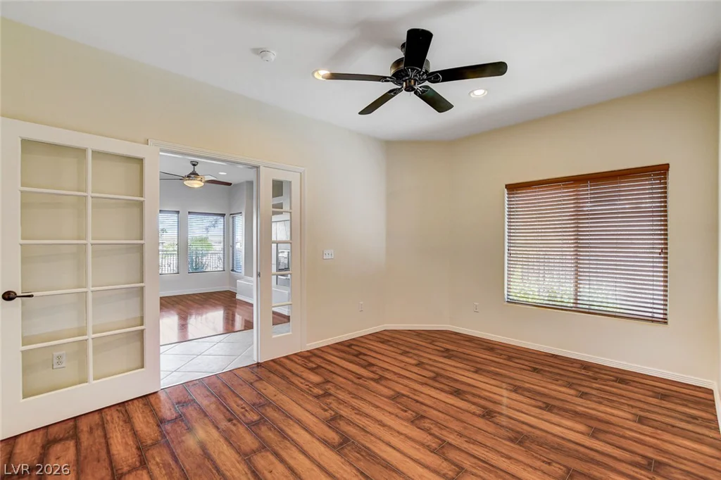10730 Amber Ridge, Las Vegas, NV 89144